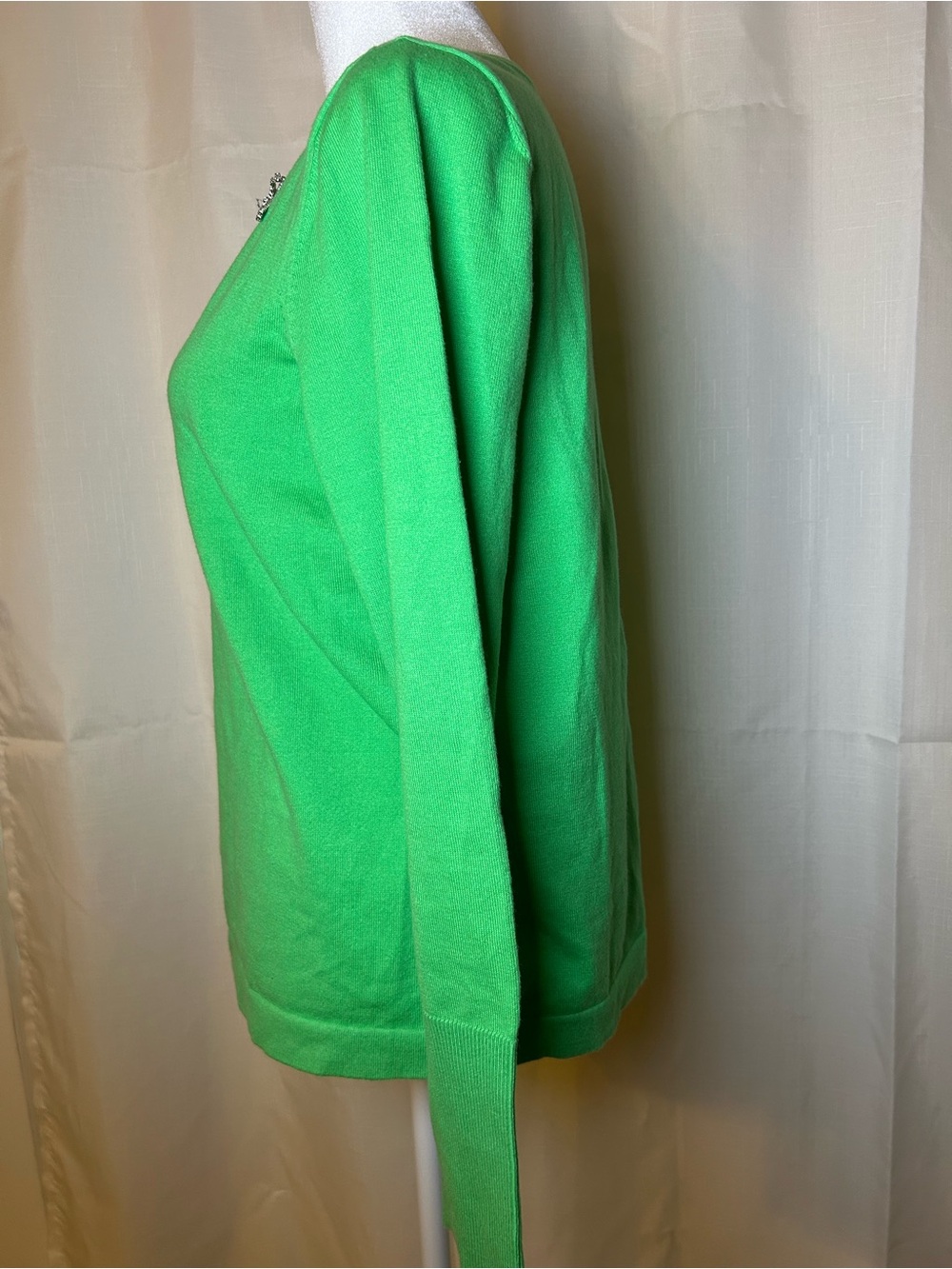 Lilly Pulitzer Kelly Green Long-Sleeve Crewneck Top - Picture 4 of 10